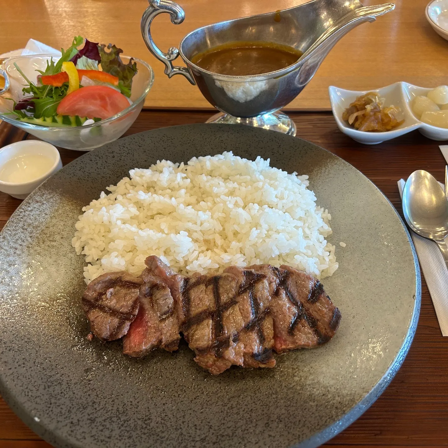 今日は、由緒ある龍ヶ崎カントリー倶楽部でラウンドしました⛳️...