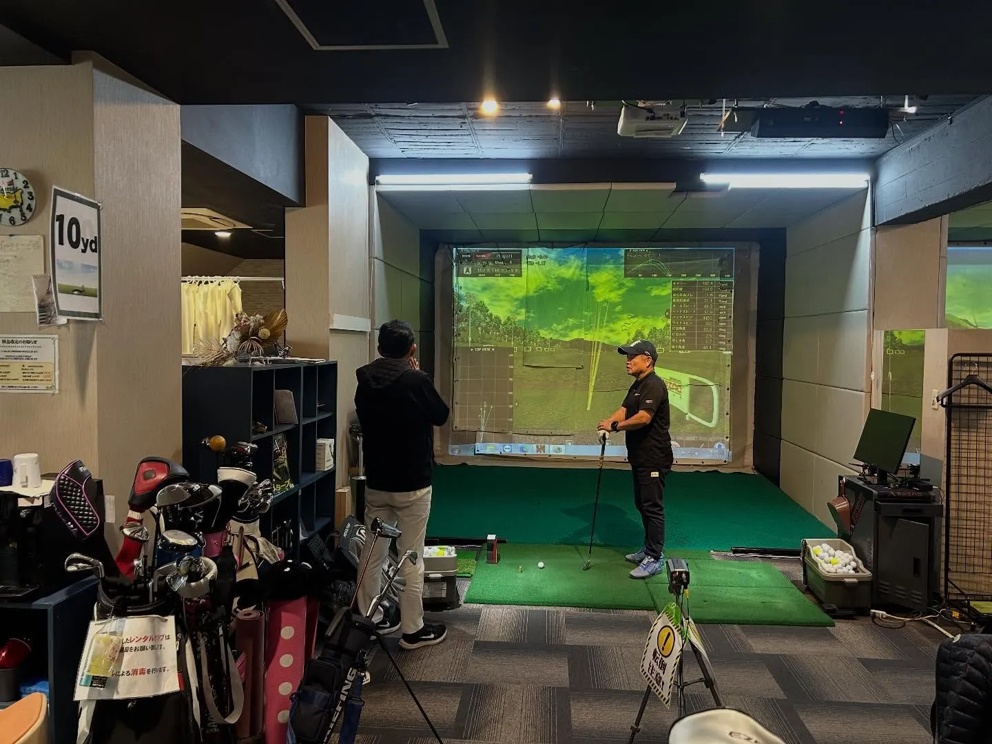 本日と12/12はプロが2名での特別レッスンDAYです♪